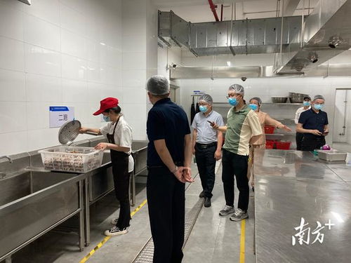 守護(hù)師生 舌尖上的安全 梅州市校園食品安全暨營養(yǎng)與健康培訓(xùn)會舉行